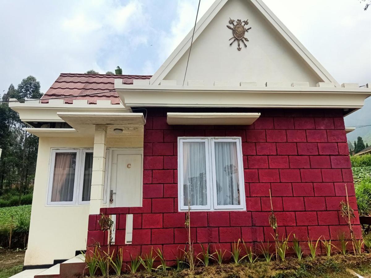Istana Bromo Resort Exterior foto