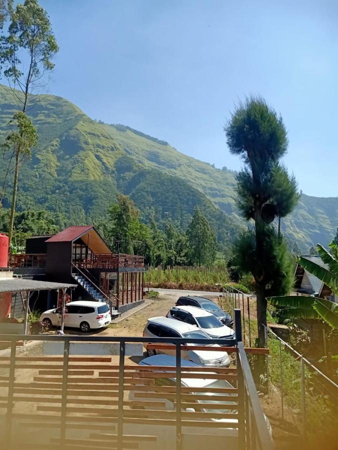 Istana Bromo Resort Exterior foto