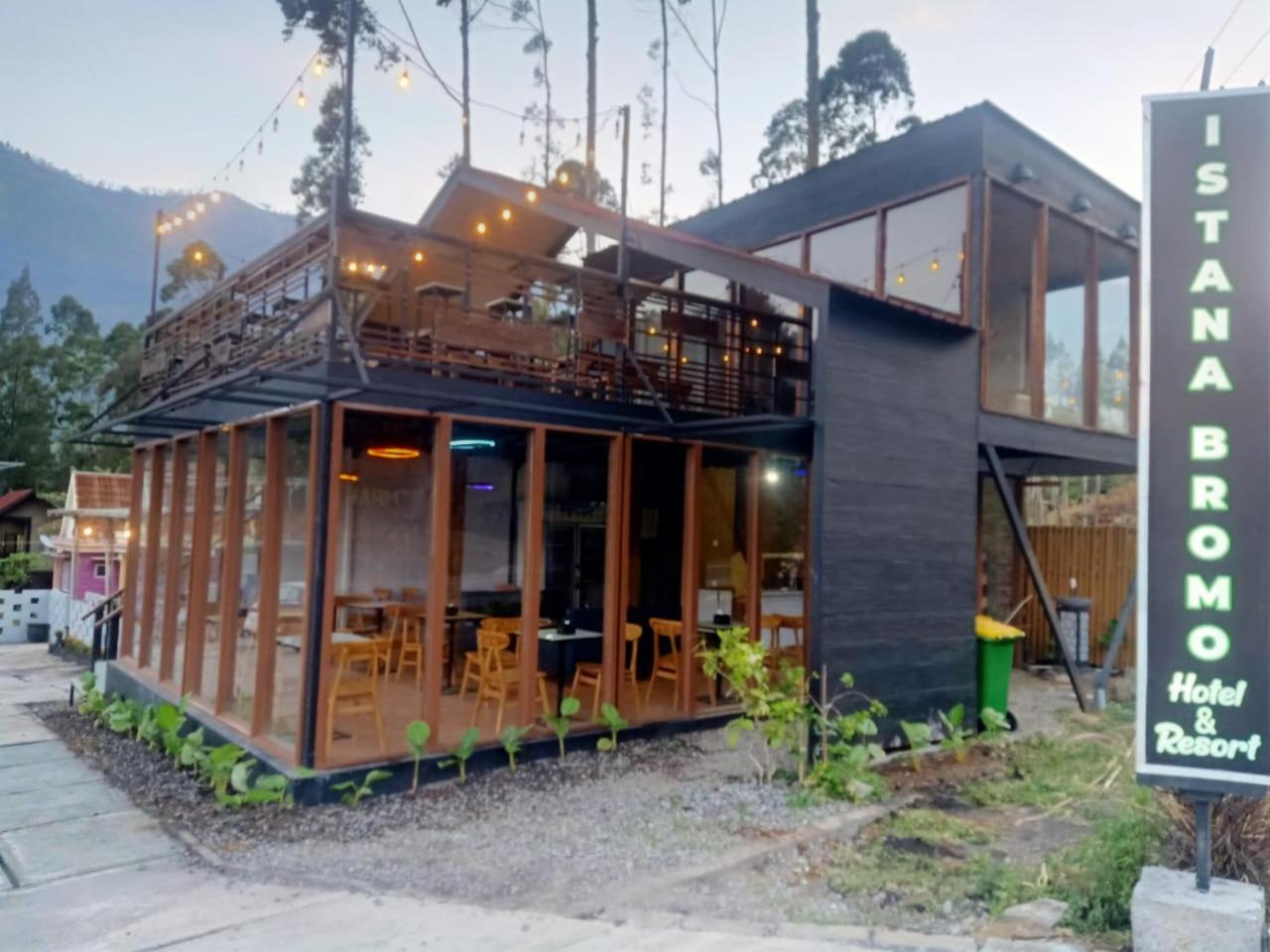 Istana Bromo Resort Exterior foto