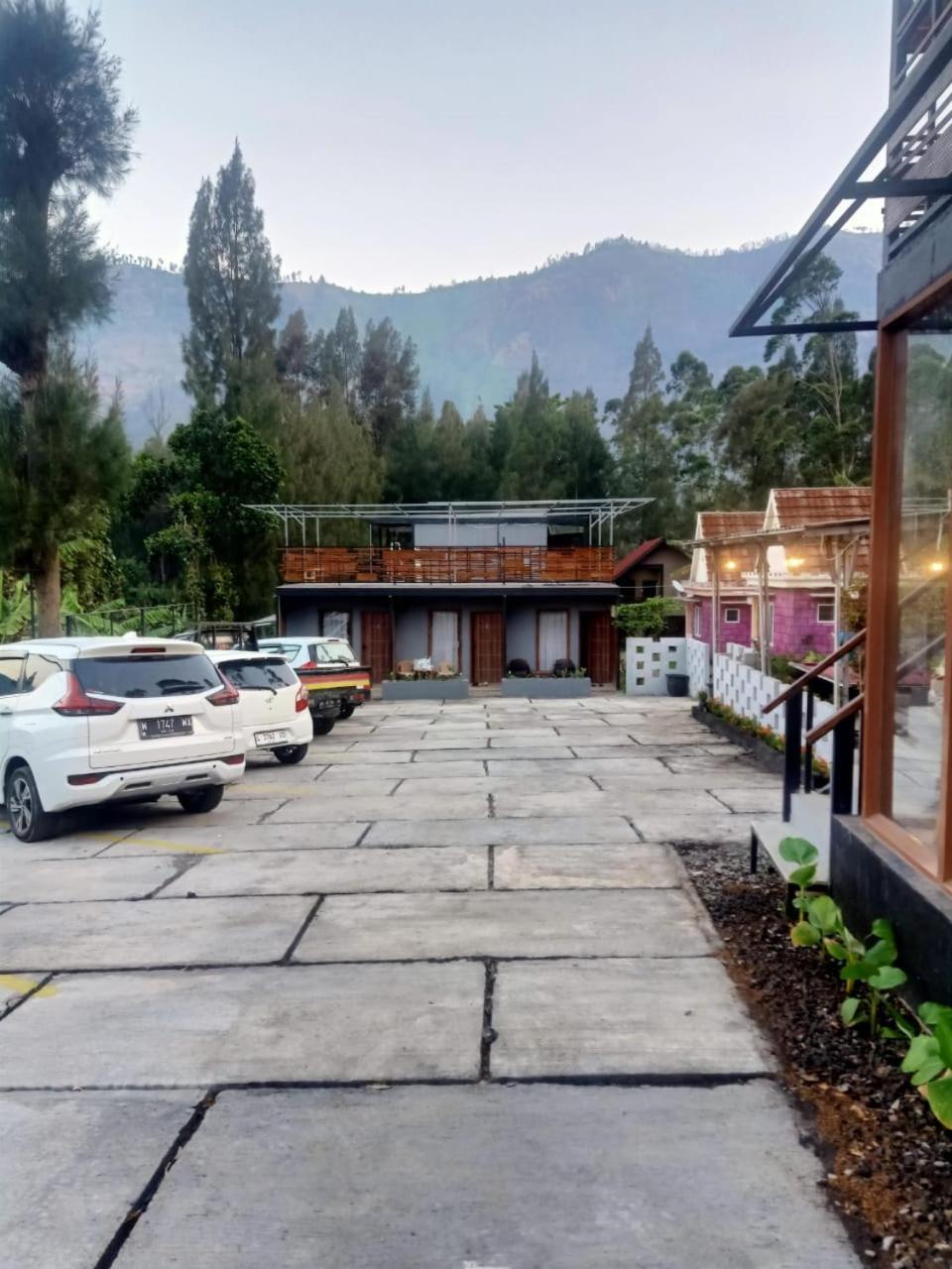 Istana Bromo Resort Exterior foto